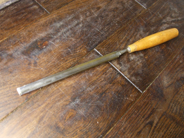 John Bull "Gents" stamped Incannel Gouge. Sheffield 7 Sweep 7/16" 45963