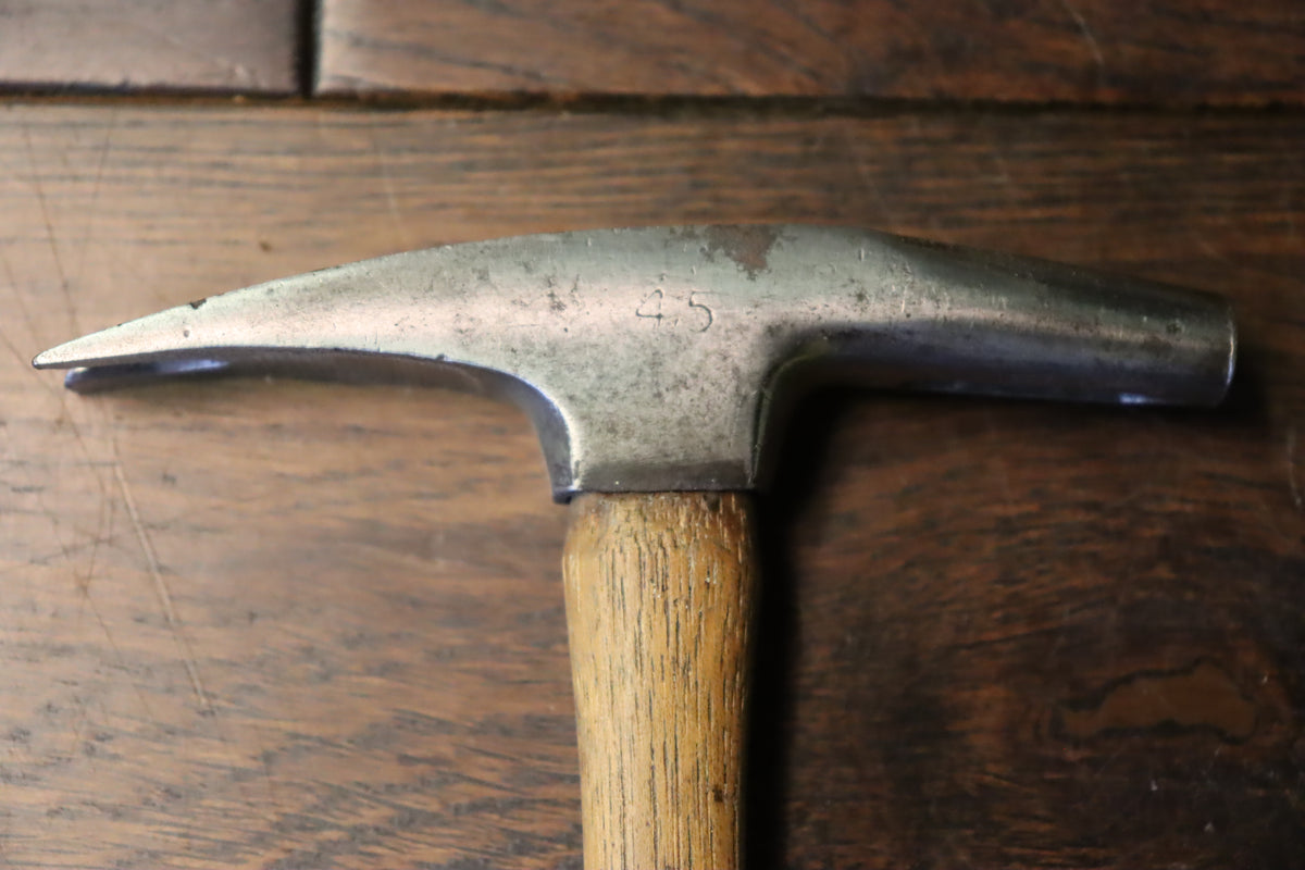 Hammer. Snail Brand 45 Upholsterer’s Tack Hammer Split head and claw