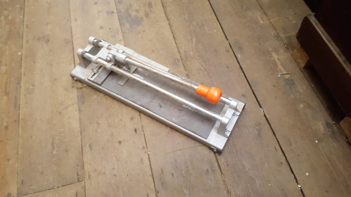 20" x 6 1/2" Vintage Tile Cutter 36590 The Vintage Tool Shop, The
