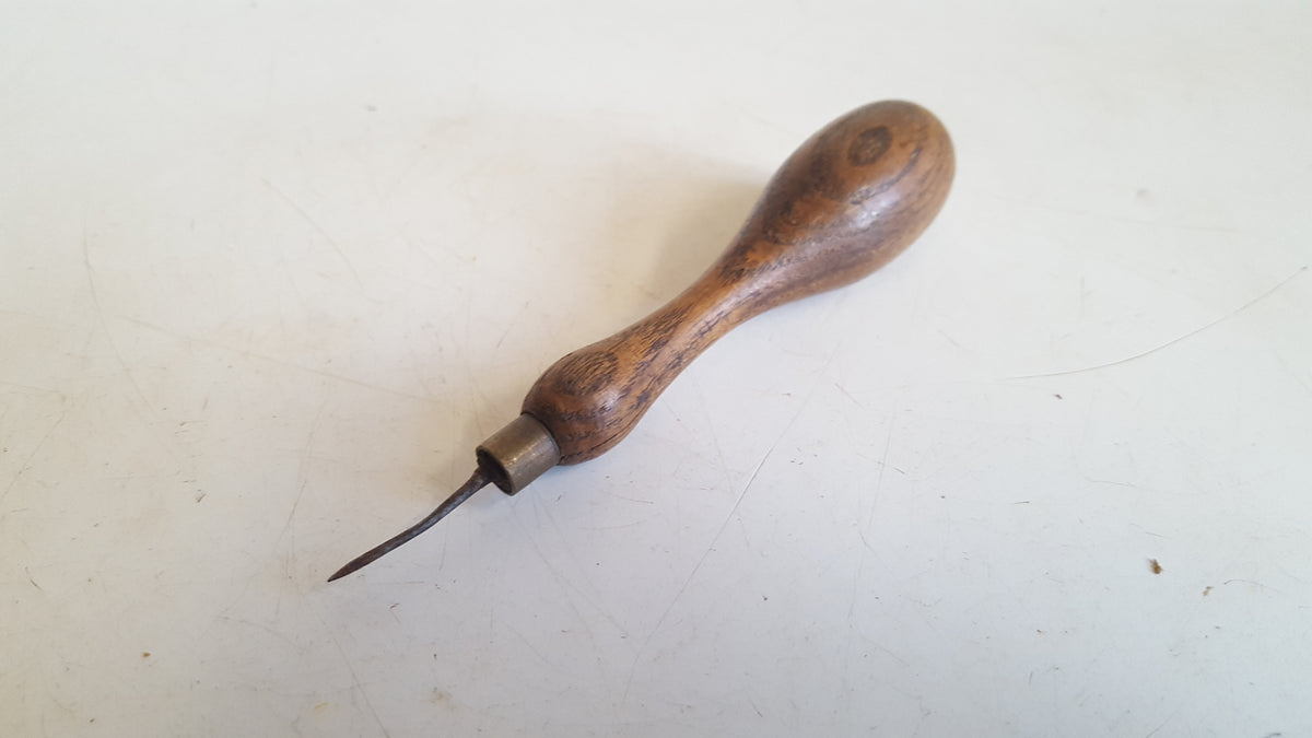 7 8 Vintage Leather Working Awl 42614 The Vintage Tool Shop The Vintage Tool Shop Unit 2 South Terrace. 10A Trinity Street. Dorchester DT1 1TU