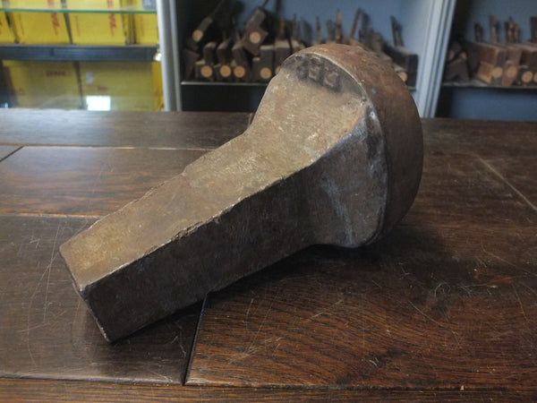 Anvil Dome Stake. 4" x 3" 8lbs. End of stake = 1 3/4" square. 46360