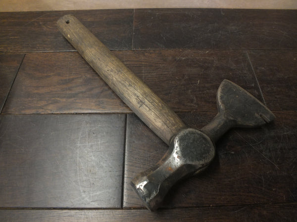 Scaffolders Hammer. 3lb. Cornelius Whitehouse & Sons with solid head to handle. 46355