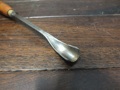 Sorby gouge. Spoon bent. 30 Sweep 9/16". vgc. 46540