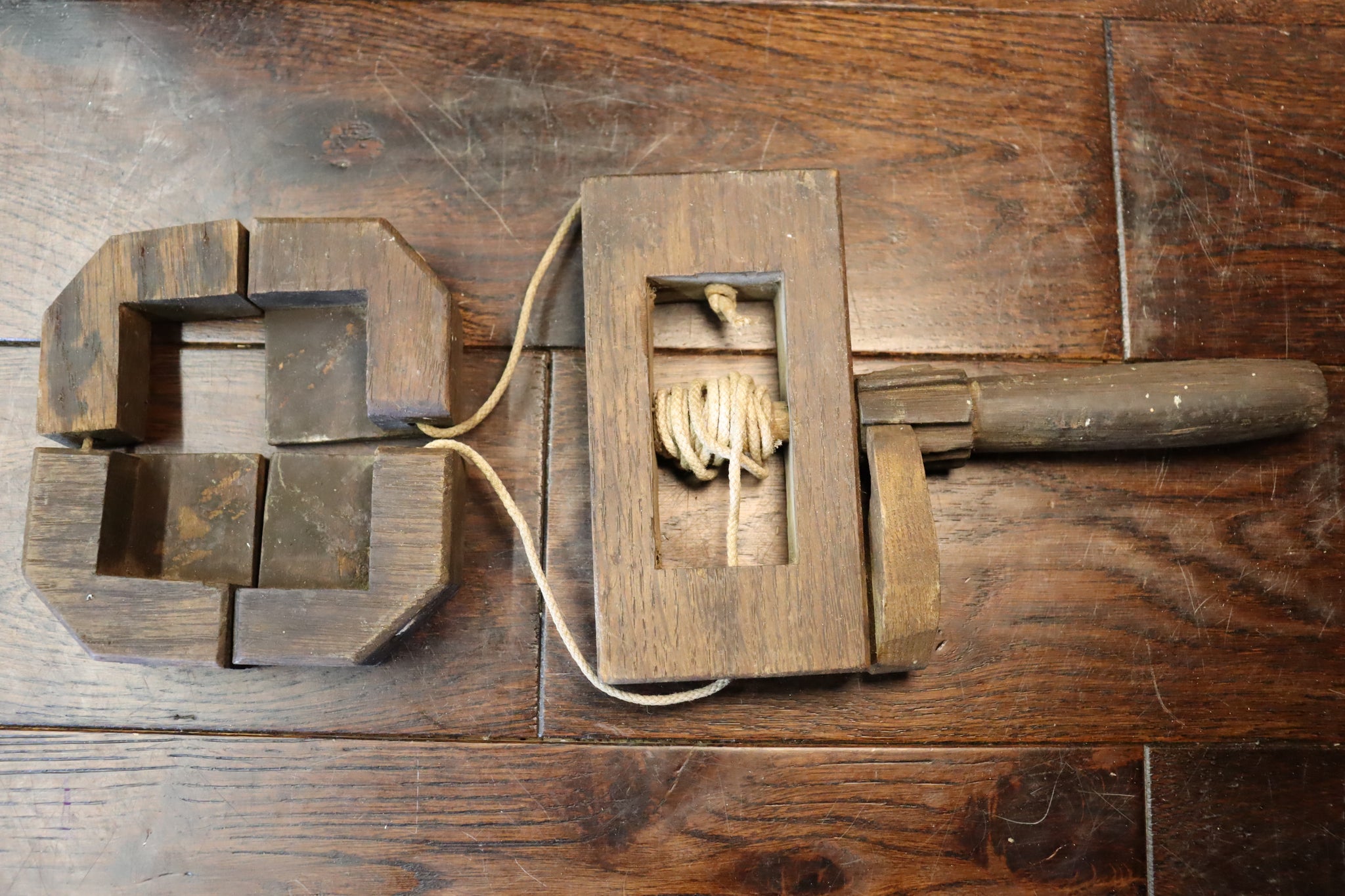 Marvellous Mitre frame clamp. 45935