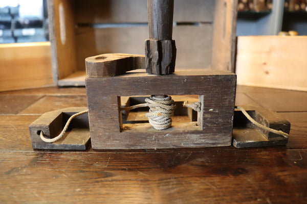 Marvellous Mitre frame clamp. 45935