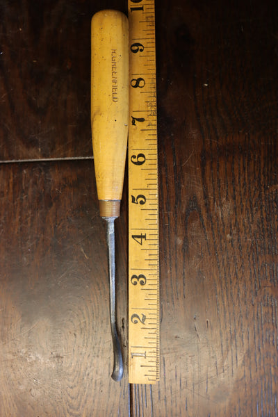 Short Bend "Spoon" Gouge. I Sorby Out cannel. 30 Sweep. 1/4" Boxwood Handle. Brass Ferrule. 46050