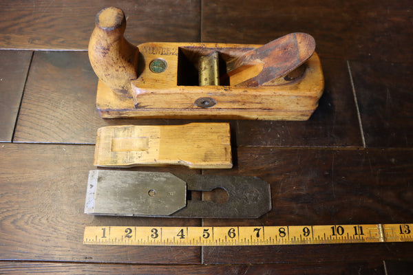Ulmia 45mm Plane. Wooden. Good condition with good lignum sole/mouth. Original Ulmia Cast Blade. All parts are moving freely. 46188