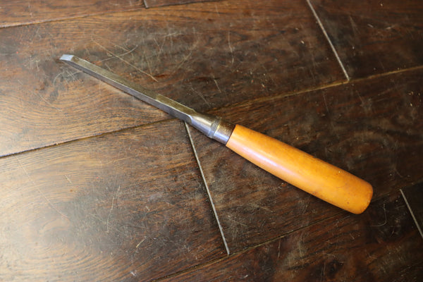 Mortice Chisel. 1/4". Hale Bros. Horse's Head  imprint. Very good condition with very clean boxwood handle. 46216