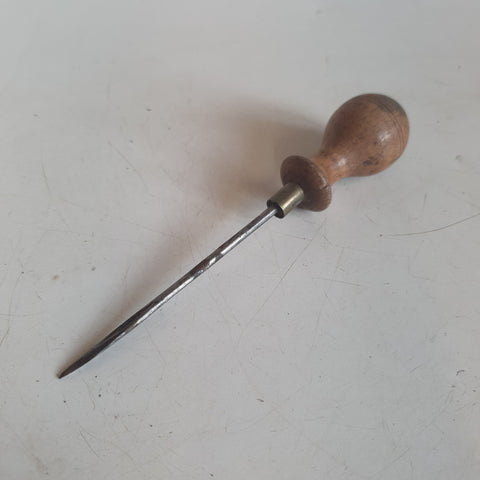 Nice 3 7/8" Vintage Leather Working Sewing Awl 43478
