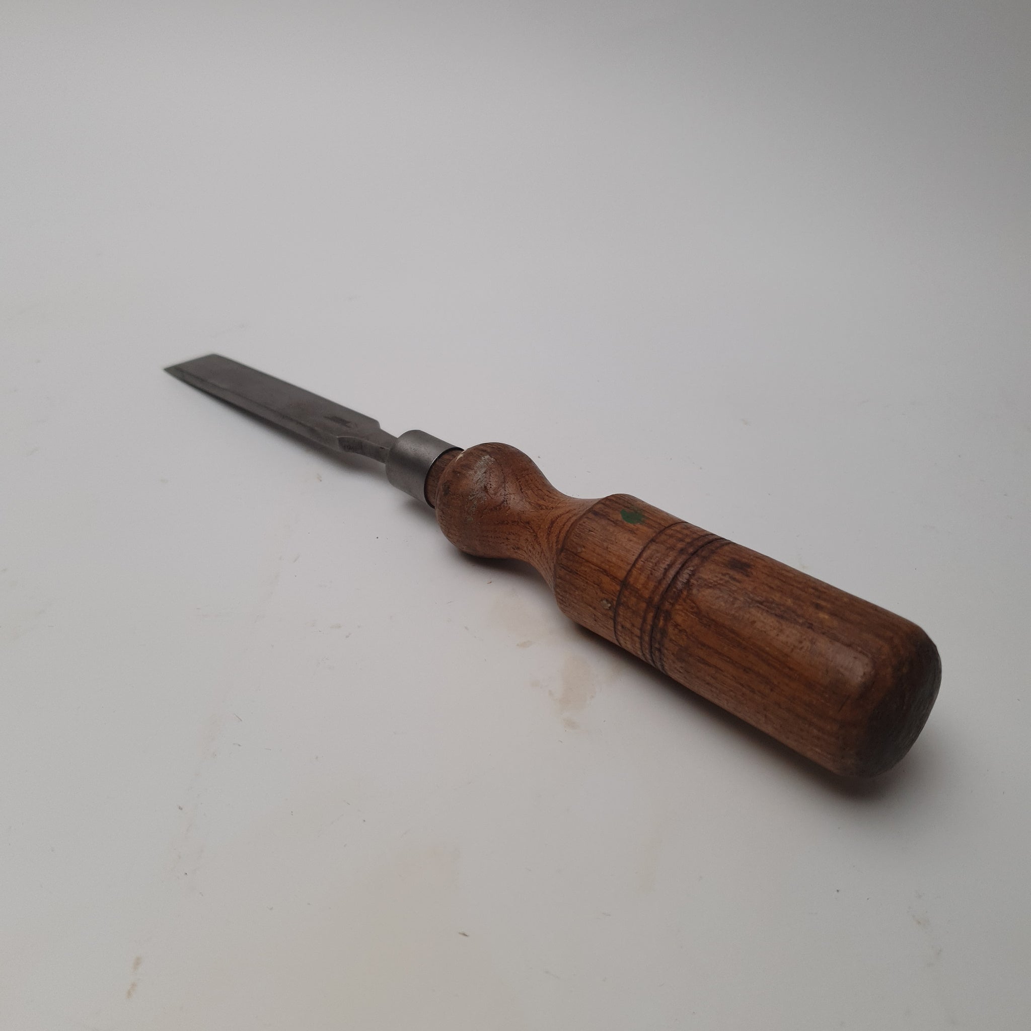 5/8" Vintage Chisel 44387