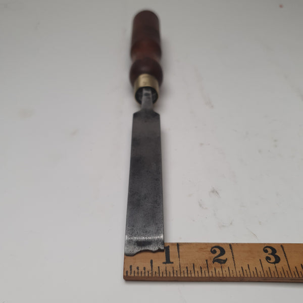 3/4" Vintage Chisel w Chipped Tip 45535