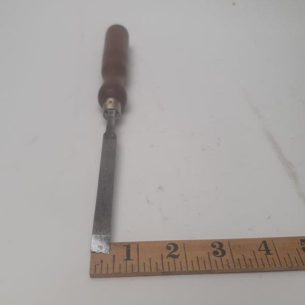 3/8" Vintage Hildick Chisel w Chipped Tip 45552