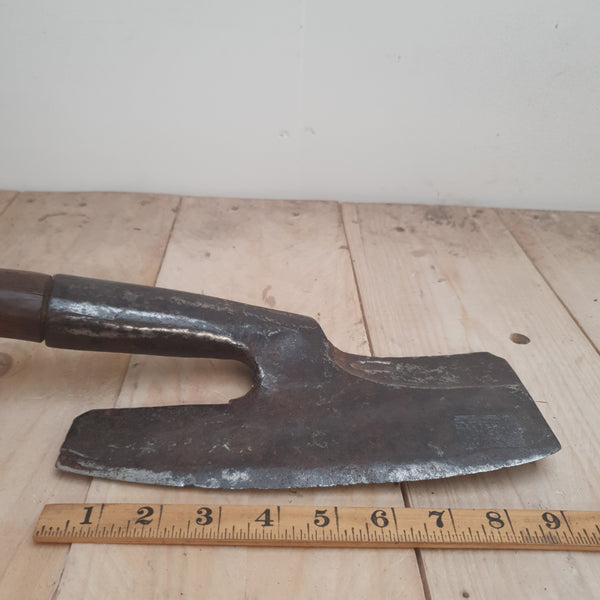 Small Gorgeous Antique Coopers Doloire Side Axe 45845