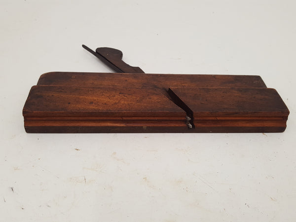 Early 9 1/2" Beading Moulding Plane I Moore 26008
