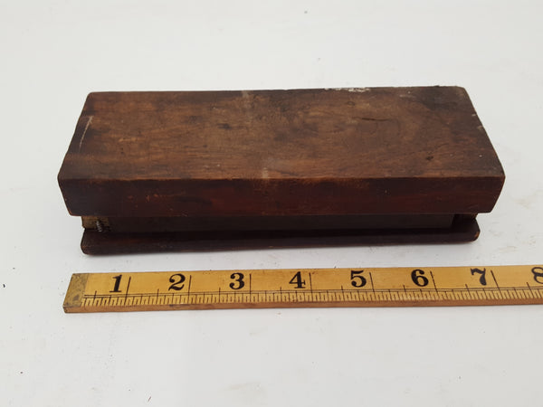 6 x 2" Vintage Sharpening Stone in Damaged Wooden Box 29059