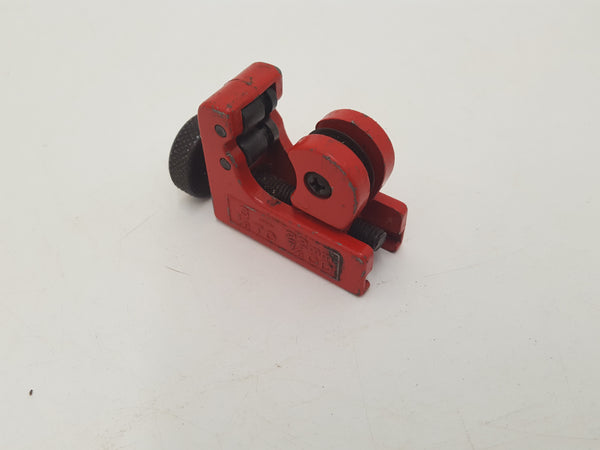 Small 3 - 22mm 1/8 TO 7/8 OD Pipe Cutter 30757