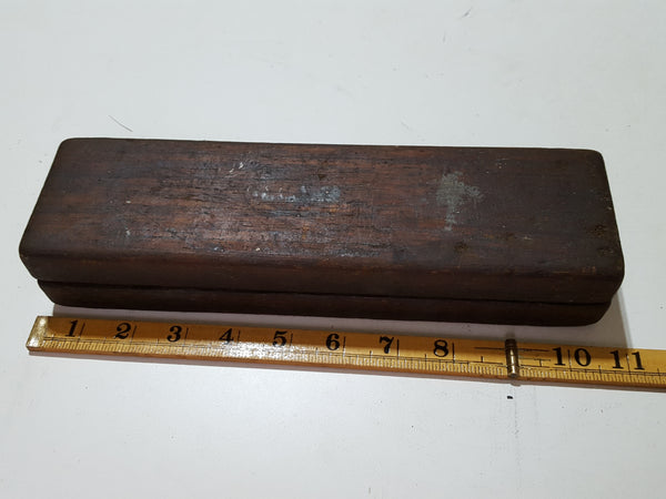 8 x 2" Vintage Carborundum Sharpening Stone in Wooden Box 33787
