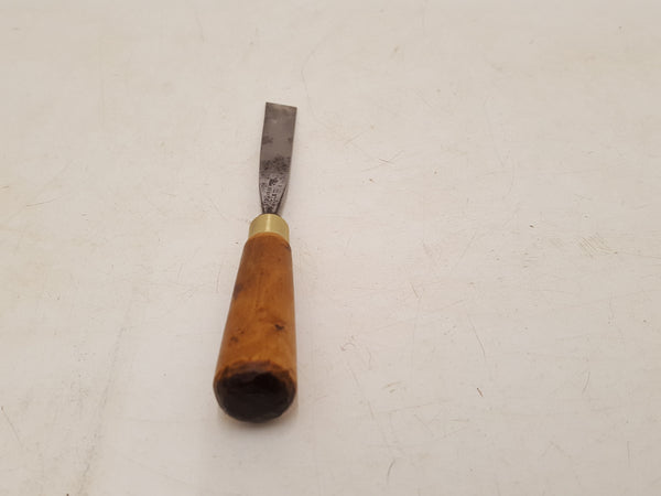 1/2" Vintage C Hill Skewed Double Bevel Chisel 34259