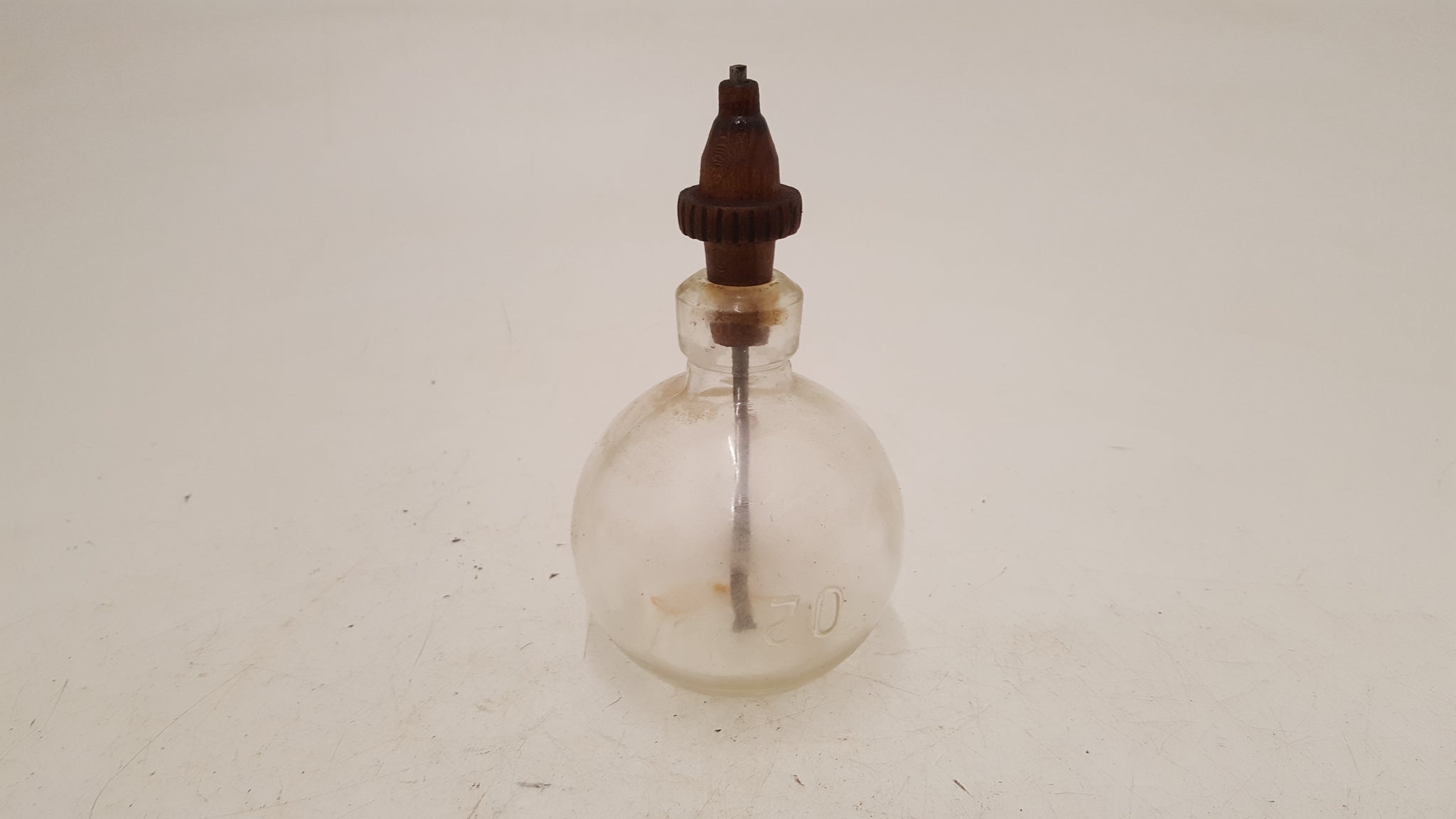 Beautiful #02 Vintage Glass Drip Oiler 35353