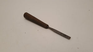 3/8" Vintage Chisel w Cracked Handle 35259