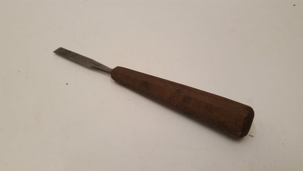 3/8" Vintage Chisel w Cracked Handle 35259