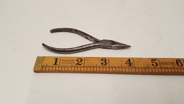 Small 4" Vintage Needle Nose Pliers 37344