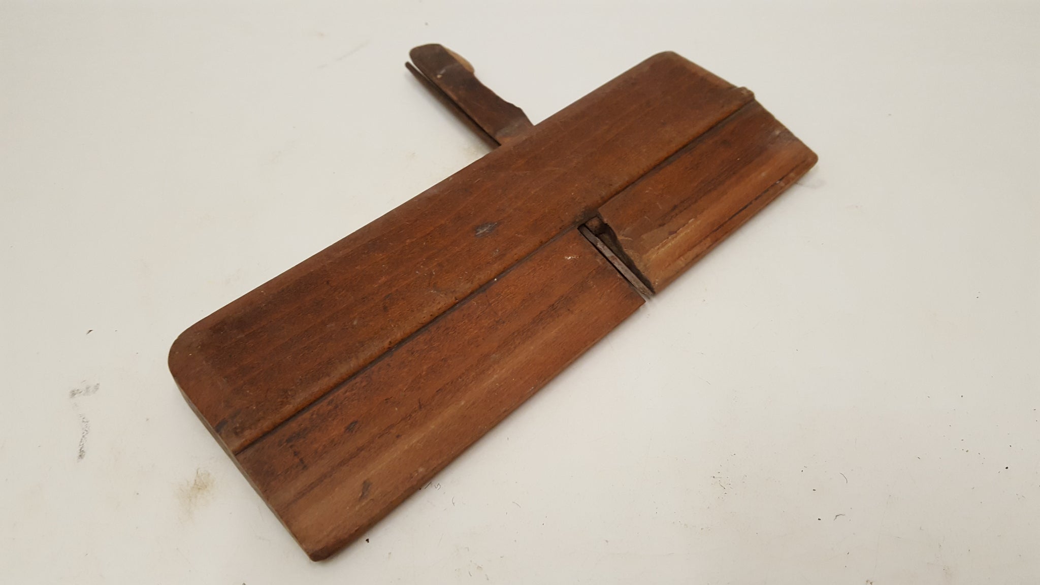 9 1/4" Vintage Griffiths Norwich Side Snipe Moulding Plane 37629