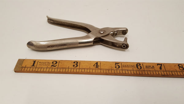 Maun Industries No 248 Hole Punch 37802