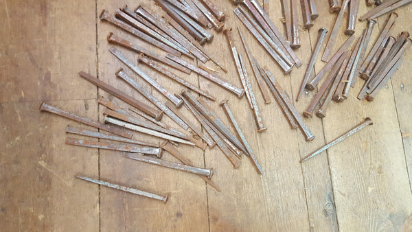 Job lot of Vintage Clip Nails 24869