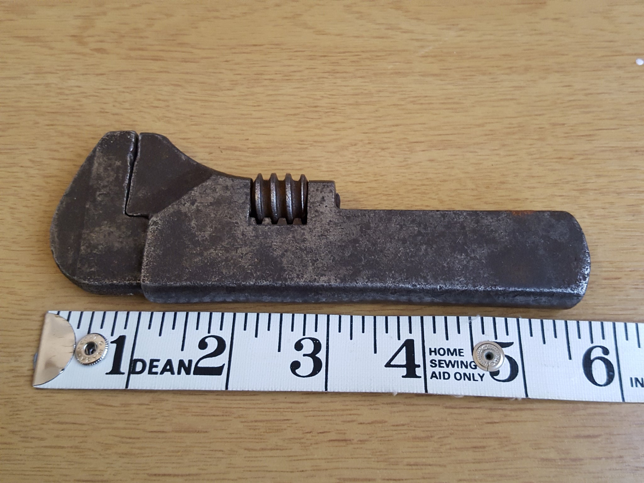 5 1/2" Vintage Wakefield Mass. Front Rack Wrench 31629