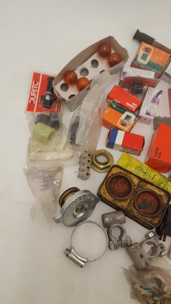 Job Lot of Misc. Car Auxiliary Items 32245