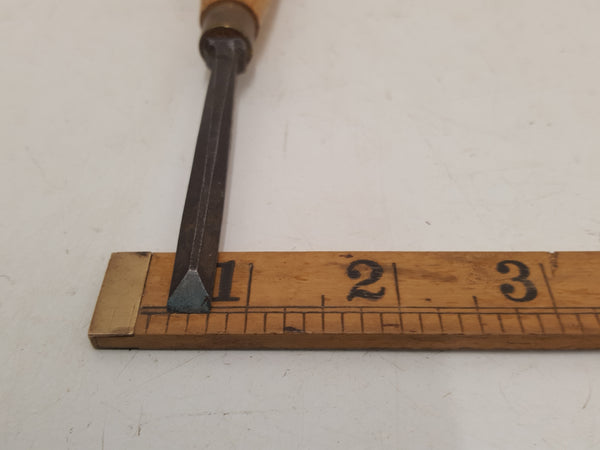 1/4" Vintage Bevelled Chisel 32661