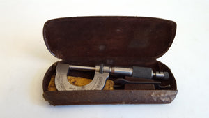Vintage Moore & Wright No 961B Micrometer in Case 39522