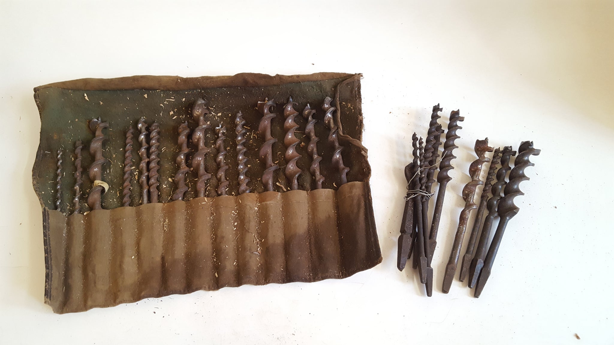 Mixed Job Lot of 24 Brace Bits in Tool Roll c 1/4" - 1 1/4" 41189